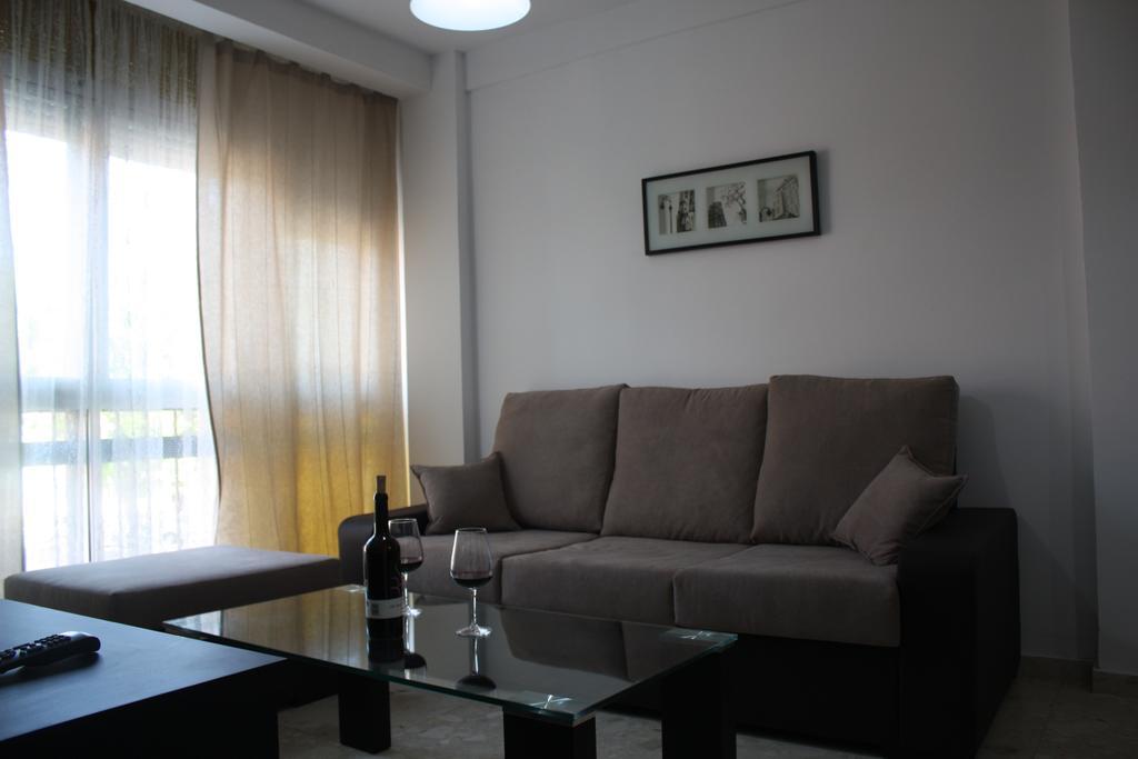 Apartamento Moderno Cerca Del Centro Málaga Eksteriør billede