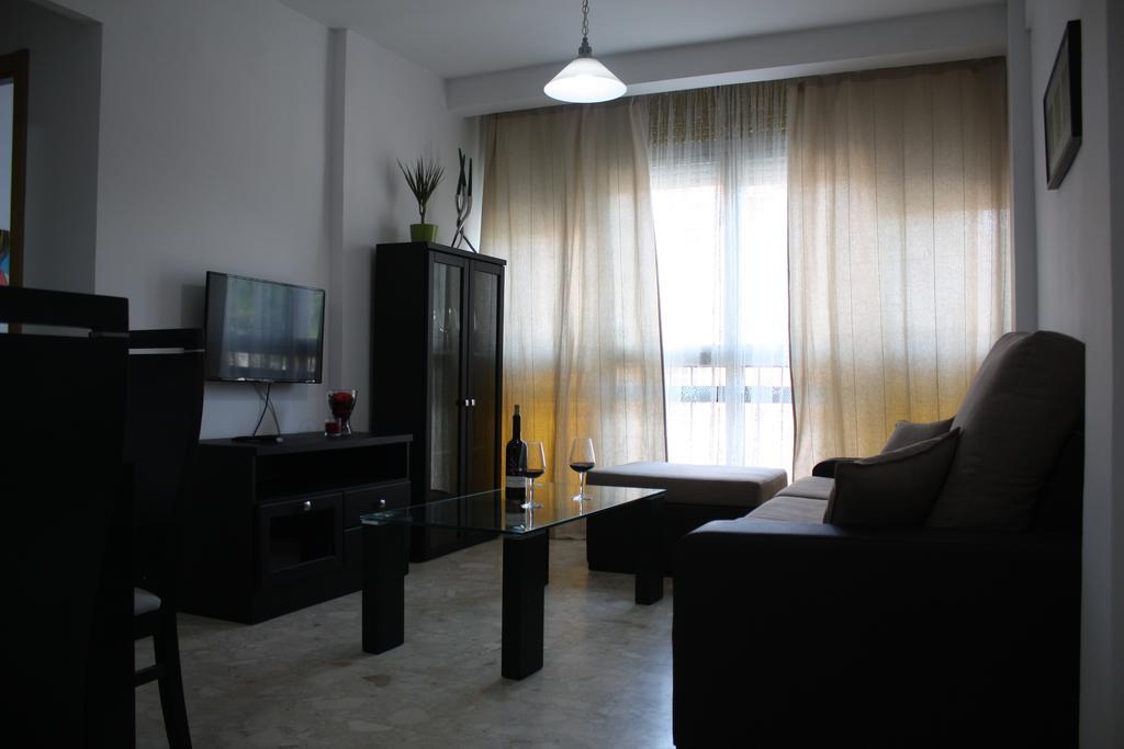 Apartamento Moderno Cerca Del Centro Málaga Eksteriør billede